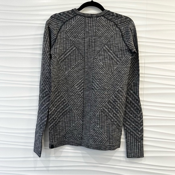 NWT Timeless Cozy Athleisure RARE Classic Lululemon Rest Less Pullover/Top - Picture 8 of 10